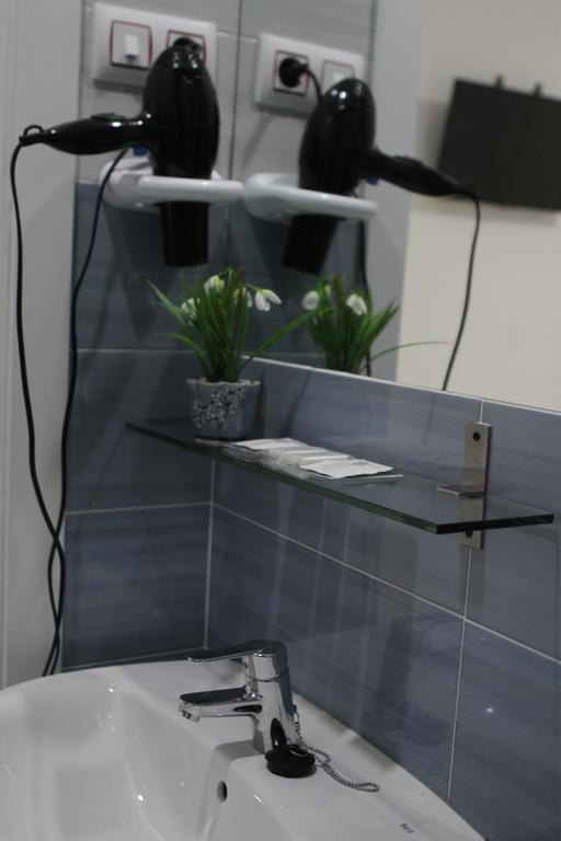 Hostal Madrid Star Room photo